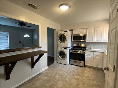 252 Victory St, Bonham, TX 75418 - photo 2