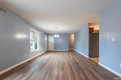 3211 N Stoneycrest Rd, Bloomington, IN 47404 - photo 5