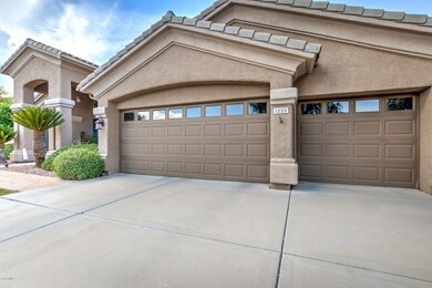 1222 E Caroline Ln-7
