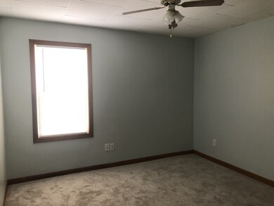 164 Hood St unit 1, Fall River, MA 02720 - photo 4