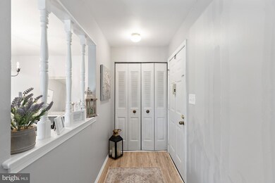 7 Edward Rutledge Bldg unit 7, Blackwood, NJ 08012 - photo 3