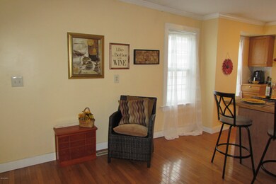 Kitchen Seating