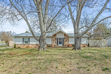 357 Old Qualls Rd, Cookeville, TN 38506 - photo 2