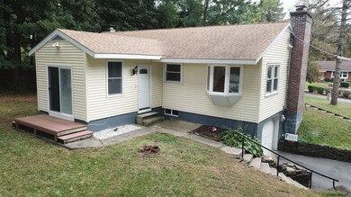 12 S Colonial Heights, Troy, NY 12180 - photo 7