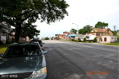 6913 Harford Rd, Parkville, MD 21234 - photo 3