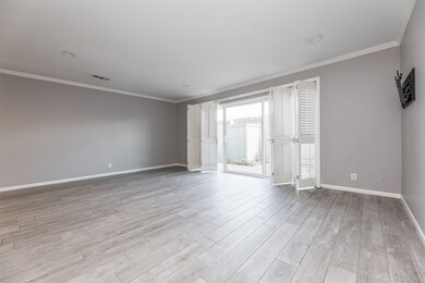 6307 Del Monte Dr unit 111, Houston, TX 77057 - photo 4