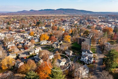 57 Summer St unit 2R, Northampton, MA 01060 - photo 7