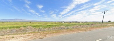 0 Ave a W unit 202507413, Rosamond, CA 93560 - photo 4