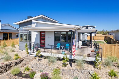 3550 SW 44th St, Redmond, OR 97756 - photo 2