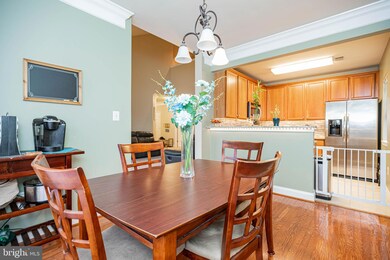 11302 Westbrook Mill Ln unit 304, Fairfax, VA 22030 - photo 5