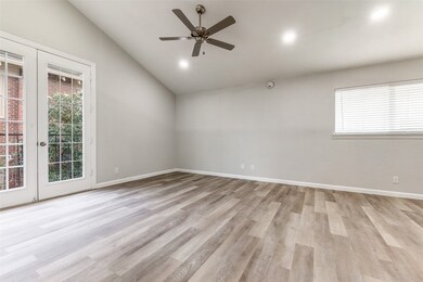 5444 Gaston Ave unit 201, Dallas, TX 75214 - photo 5