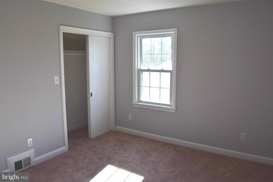 4802 55th Ave, Hyattsville, MD 20781 - photo 4