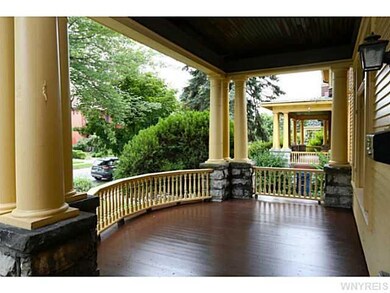 Porch - Open