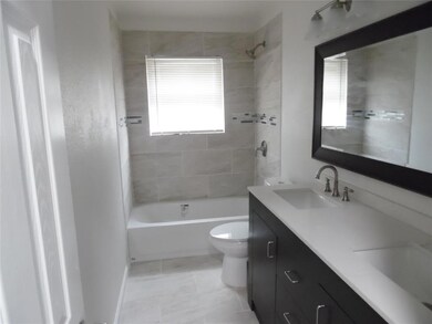 612 Plainview Dr, Hurst, TX 76054 - photo 7