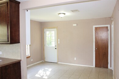 2529 Fm 646 Rd N, Santa Fe, TX 77510 - photo 7