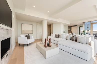 EchelonSeaport Towers 1 & 2 unit PH3B, Boston, MA 02210 - photo 3