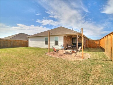 1921 Timber Dale Dr, Shawnee, OK 74804 - photo 7