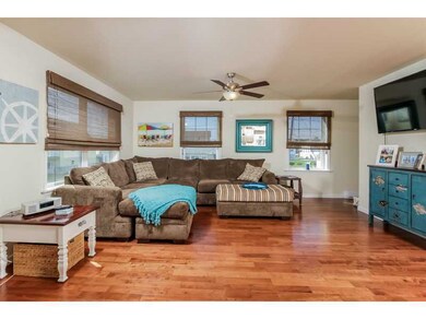 Den/Family/Great Room.