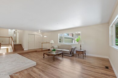 9887NCircleDr-8