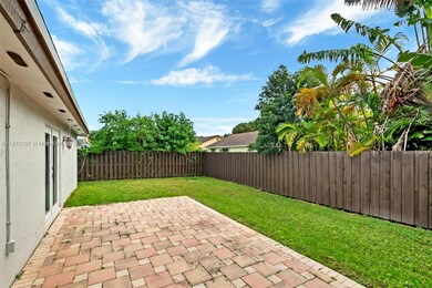 4867 SW 147th Place, Miami, FL 33185 - photo 5