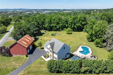 5679 Clauser Rd, Orefield, PA 18069 - photo 3