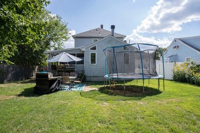 92 Riley St, Pawtucket, RI 02861 - photo 4