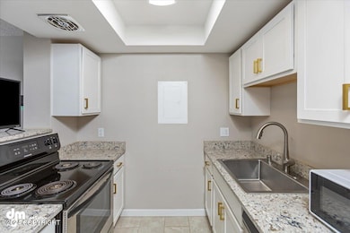 11-Kitchen_IMG_4638_SSW
