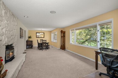 2211 E Golden Rd, Spokane, WA 99208 - photo 3