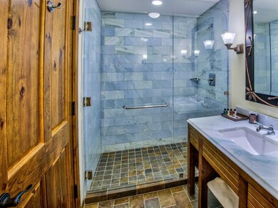 7412 Mountain Rd unit 3-123, Stowe, VT 05672 - photo 6