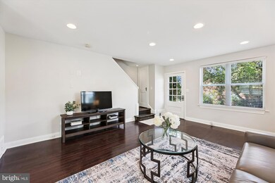 4005 Clay Place NE, Washington, DC 20019 - photo 6