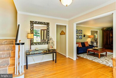7744 Bridle Path Ln, McLean, VA 22102 - photo 3