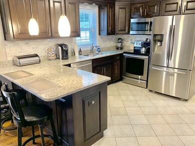 109 Flagg St, Clinton, MA 01510 - photo 5