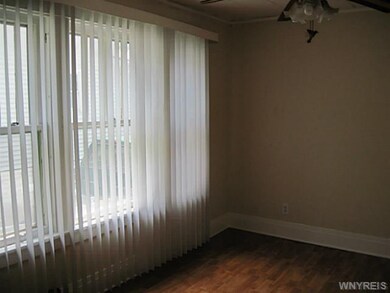 67 Klaum Ave, North Tonawanda, NY 14120 - photo 6