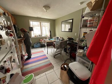 100 East Meadow unit 4, Lowell, MA 01854 - photo 2