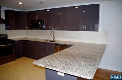 12 Wadsworth St unit 2, Wallington, NJ 07057 - photo 6