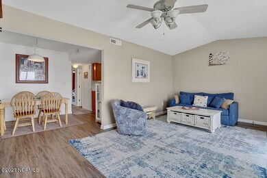 1500CarolinaBeachAvenueNorth3B-06