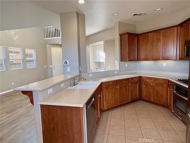 29212 Dakota Dr, Valencia, CA 91354 - photo 4