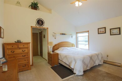 2712 Fitchrona Rd, Fitchburg, WI 53719 - photo 5