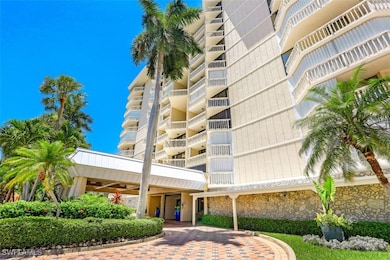 The Chalet unit 901, Marco Island, FL 34145 - photo 2