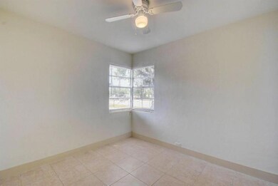 3000 Broadway unit 1, West Palm Beach, FL 33407 - photo 7