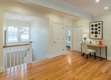 43-45 Neponset Ave unit 1 Duplex, Boston, MA 02131 - photo 6