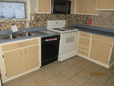 1621 Hawthorne St, Scranton, PA 18504 - photo 6