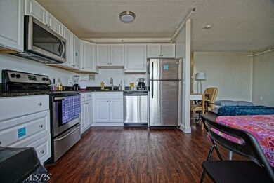 872 Massachusetts Ave unit 511, Cambridge, MA 02139 - photo 2