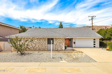 2-web-or-mls-UpmarketMedia_4283Pom-2