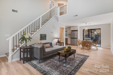 214 Cheyenne Ct, Asheville, NC 28803 - photo 6