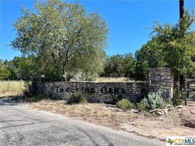 131 Thousand Oaks Loop Rd unit B, San Marcos, TX 78666 - photo 2