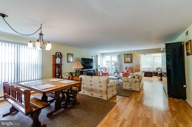 99 Buckingham Dr, Southampton, NJ 08088 - photo 3