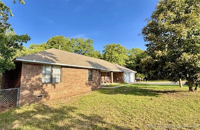 2315 N Grand Ave, Tahlequah, OK 74464 - photo 3