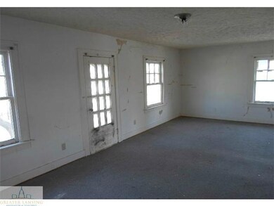 unlisted-address, Lansing, MI 48910 - photo 6