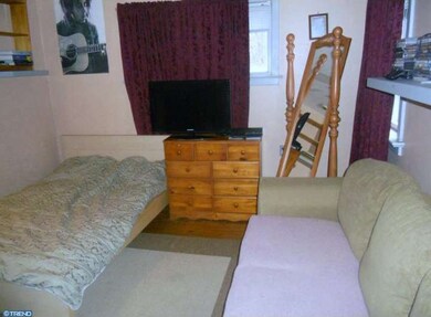 6442 Lewisville Ave, Bensalem, PA 19020 - photo 7